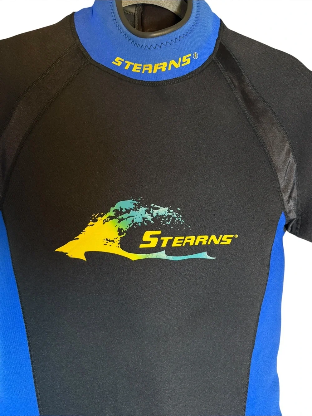 Stearns Shorty Wetsuit Men’s XL Black Blue Neoprene Back Zip Diving Surf